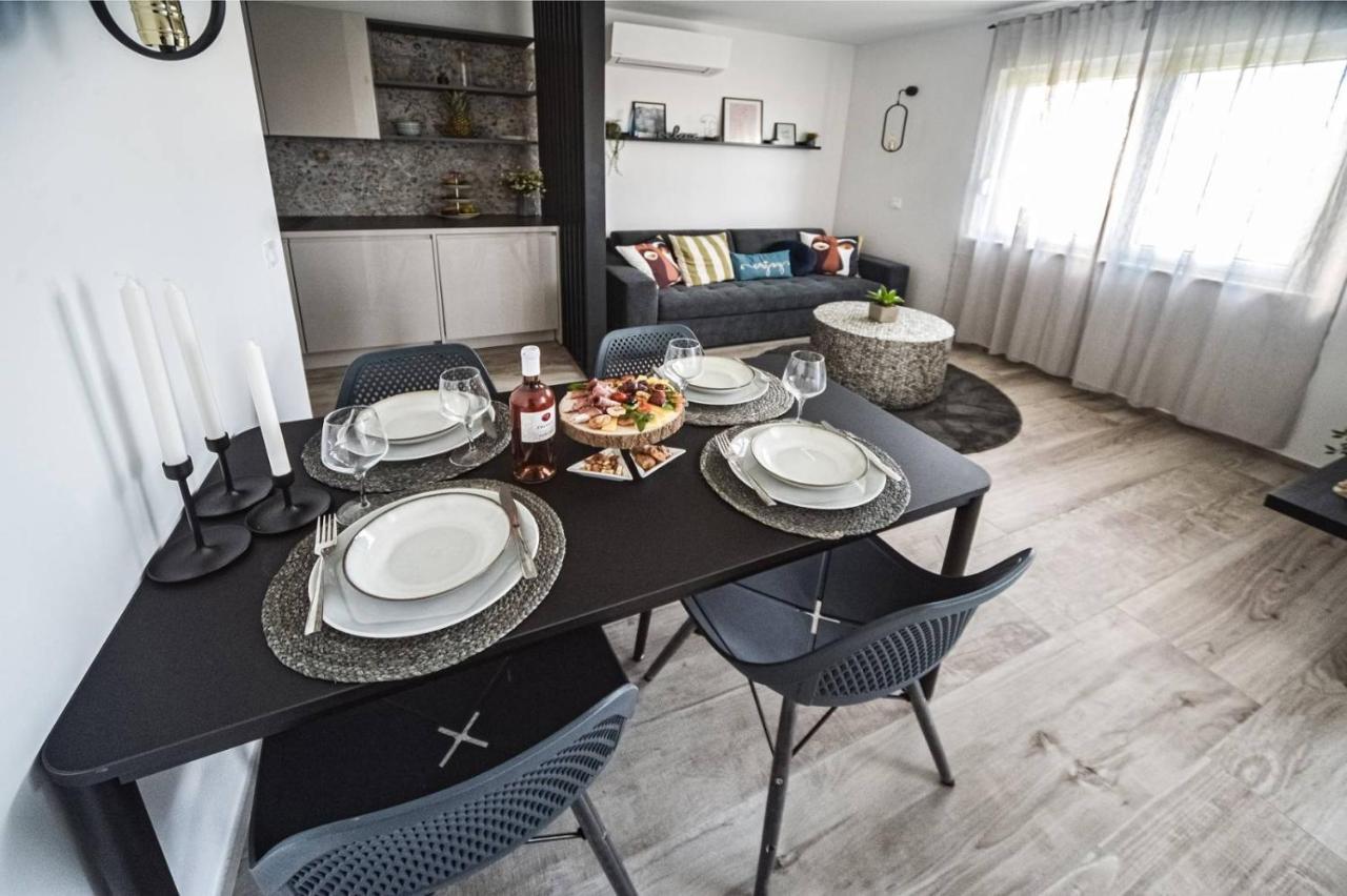 Cube Residence Kaštela Extérieur photo
