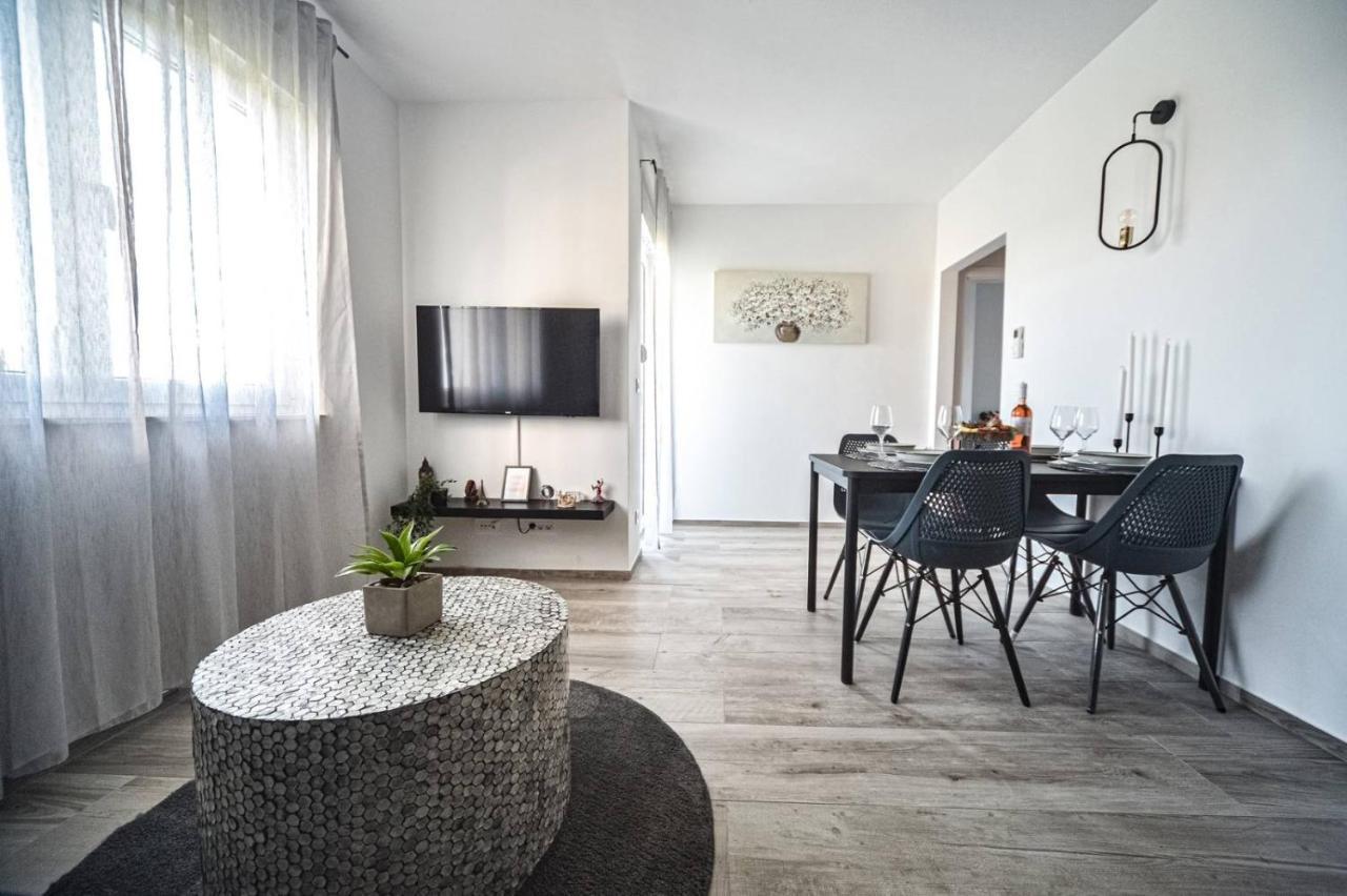 Cube Residence Kaštela Extérieur photo