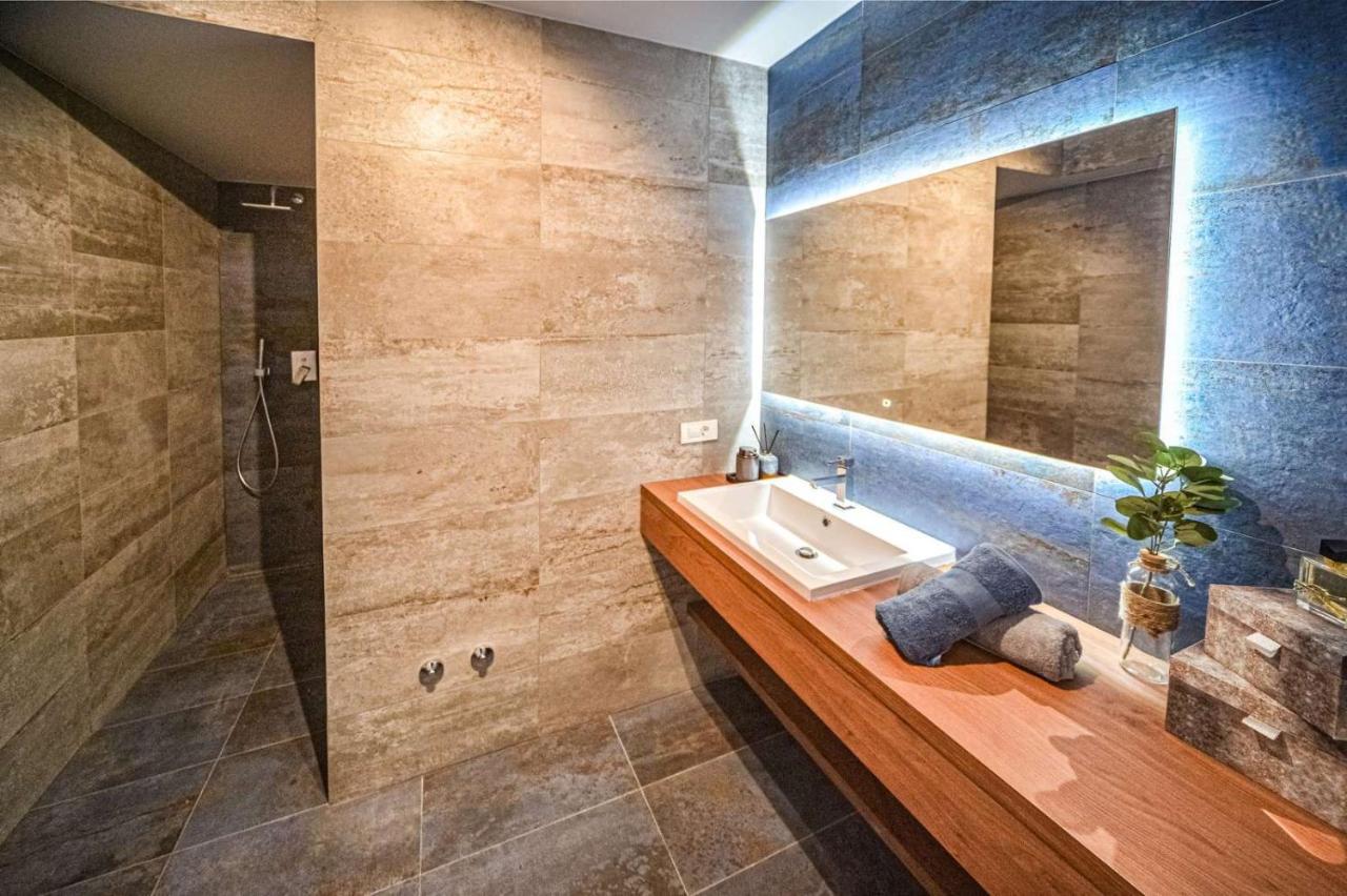 Cube Residence Kaštela Extérieur photo