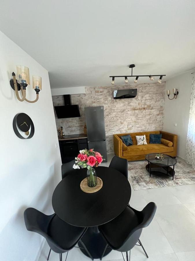 Cube Residence Kaštela Extérieur photo